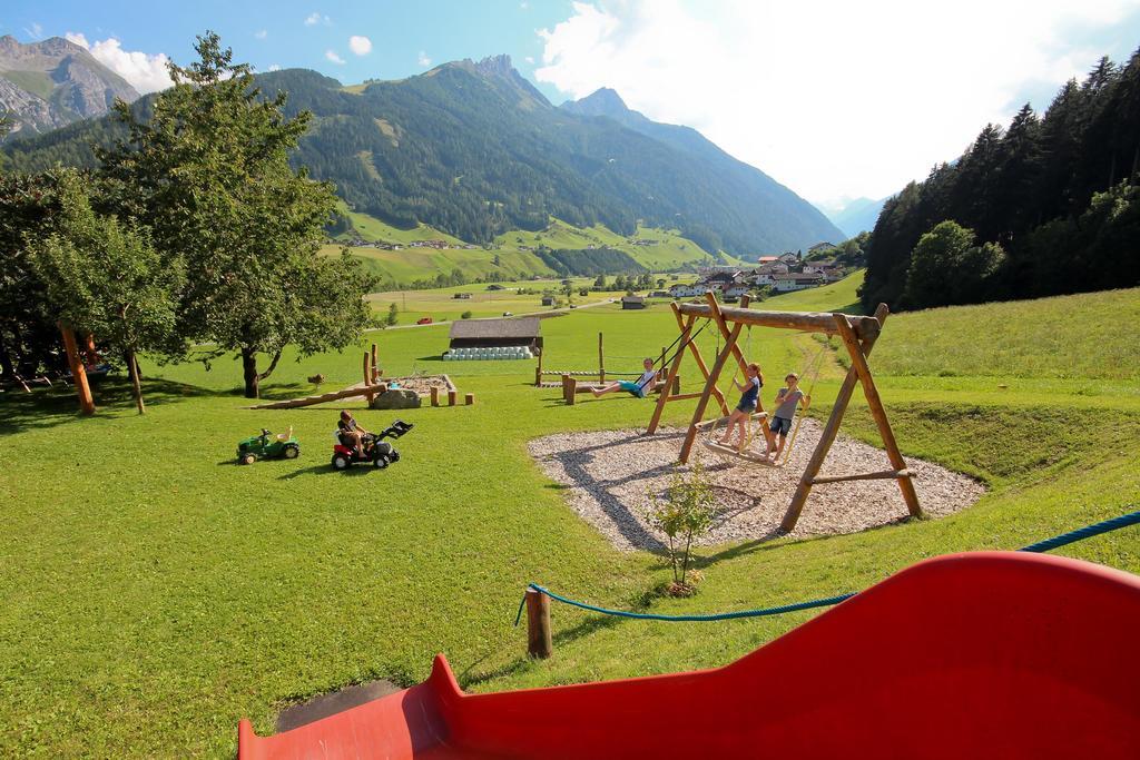 Ladestatthof Neustift im Stubaital Exterior foto